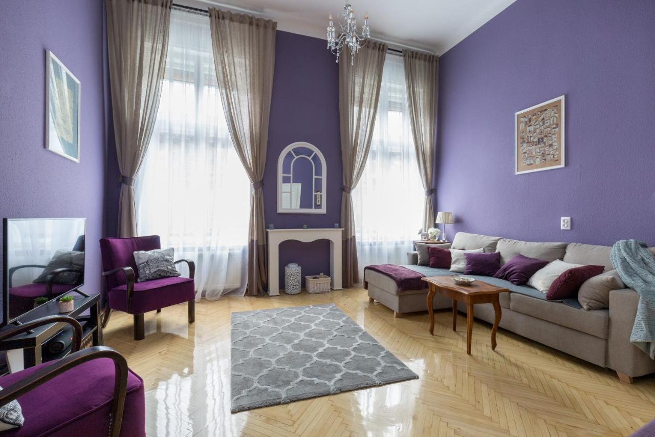 Eclectic Luxury & Spacious 2Br Ac Apt In Center ブダペスト エクステリア 写真